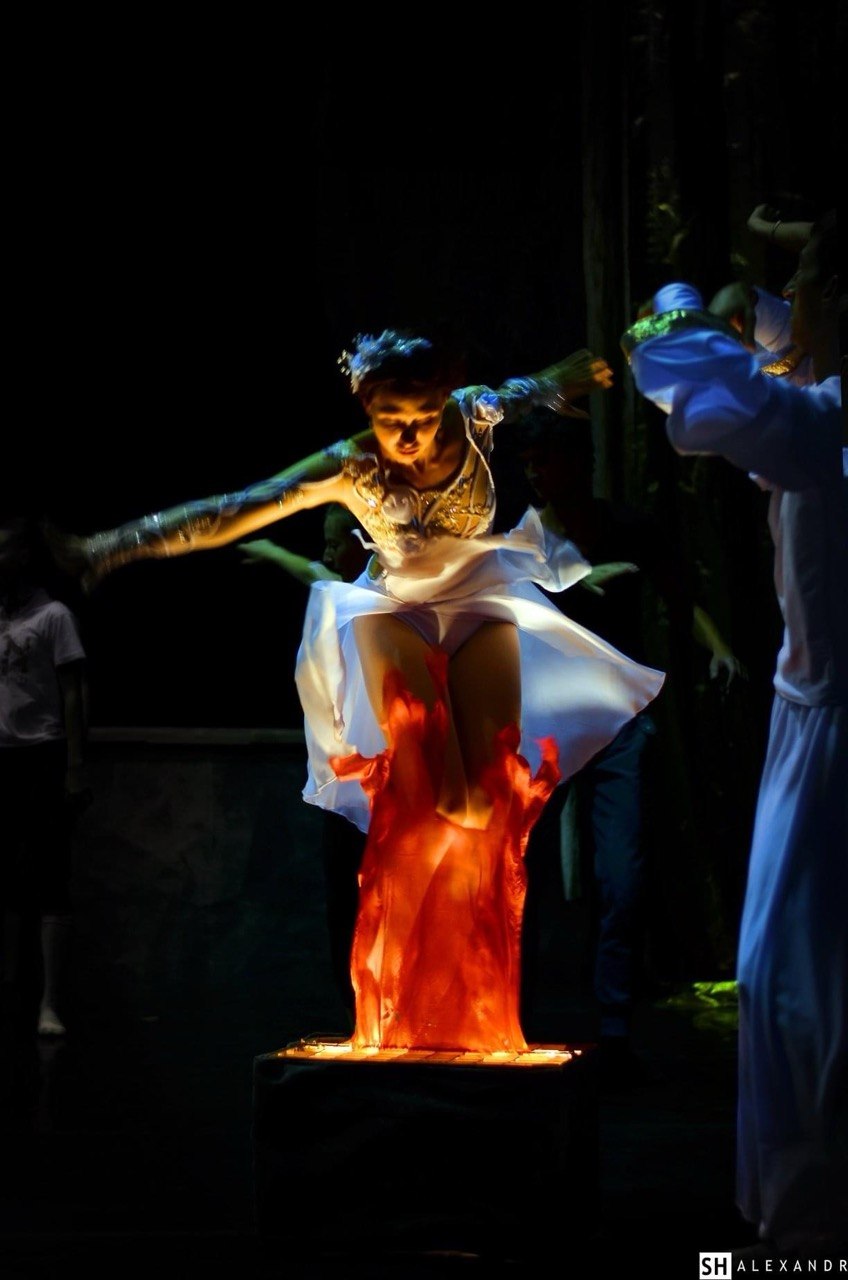 Ballet dancer on stage